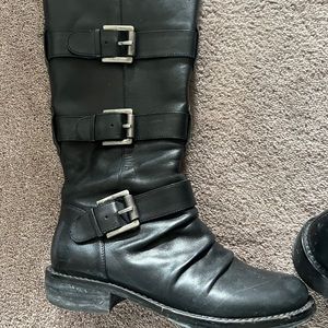 BCBG boots, black leather upper. 12” inside zipper, 1” heel